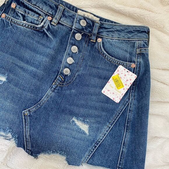 NWT Free People distressed Harvey denim mini skirt - Picture 4 of 6
